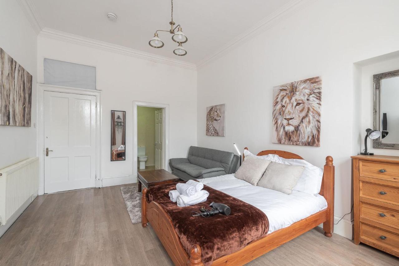 Spacious Ensuite In City Centre - Excellent Location EDI