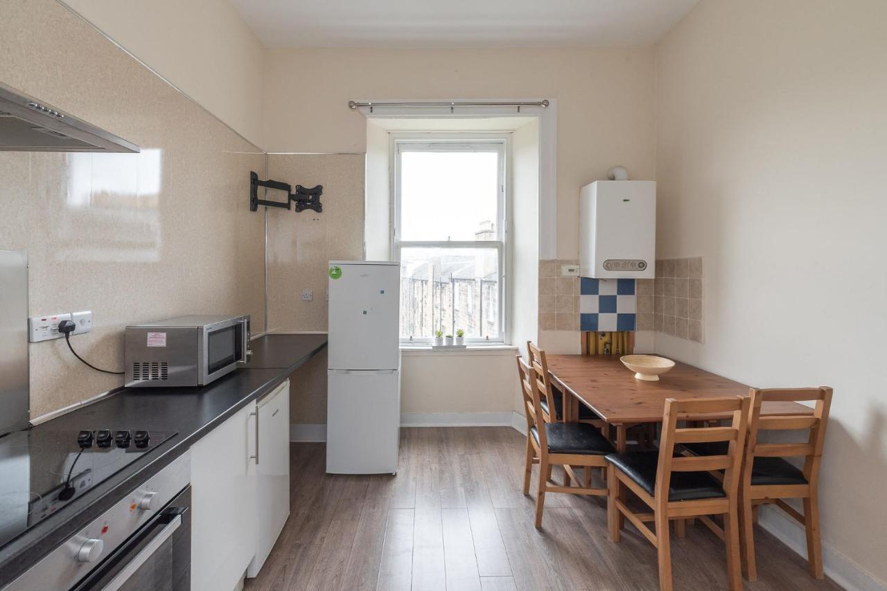 Gasthuis Spacious Ensuite In City Centre - Excellent Location