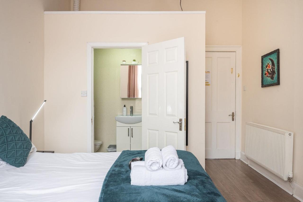 Spacious Ensuite In City Centre - Excellent Location EDI