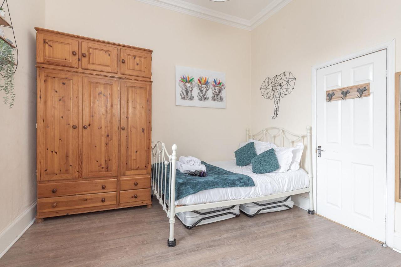Gasthuis Spacious Ensuite In City Centre - Excellent Location *
