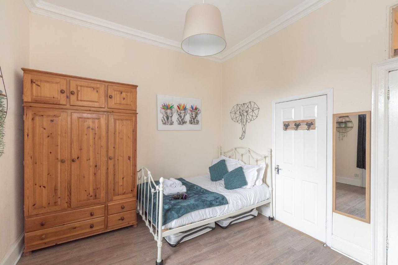 Spacious Ensuite In City Centre - Excellent Location EDI