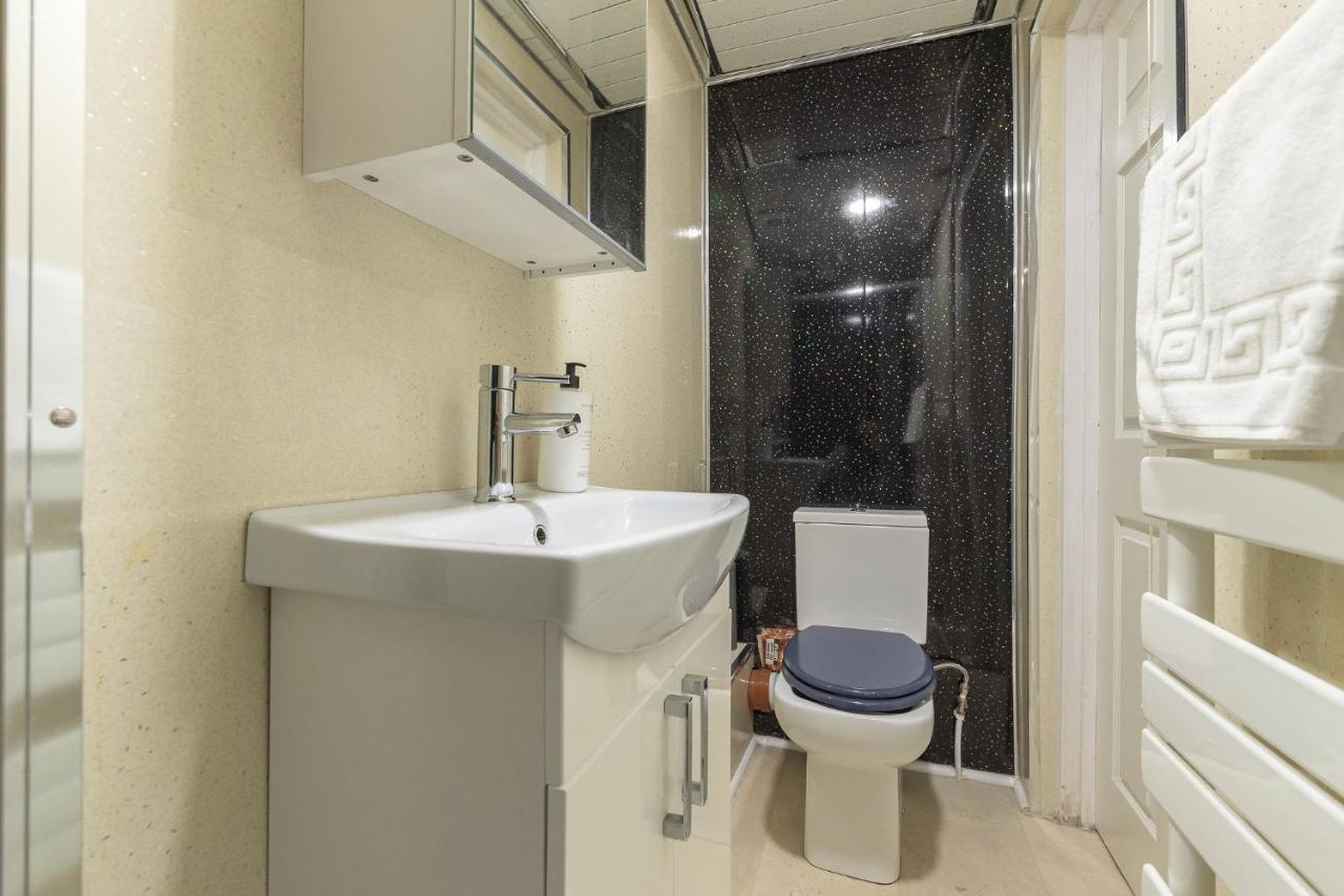 Spacious Ensuite In City Centre - Excellent Location Gasthuis