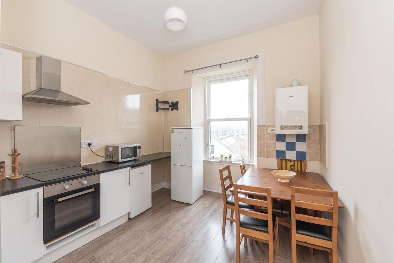 Maison d'hôtes Spacious Ensuite In City Centre - Excellent Location *